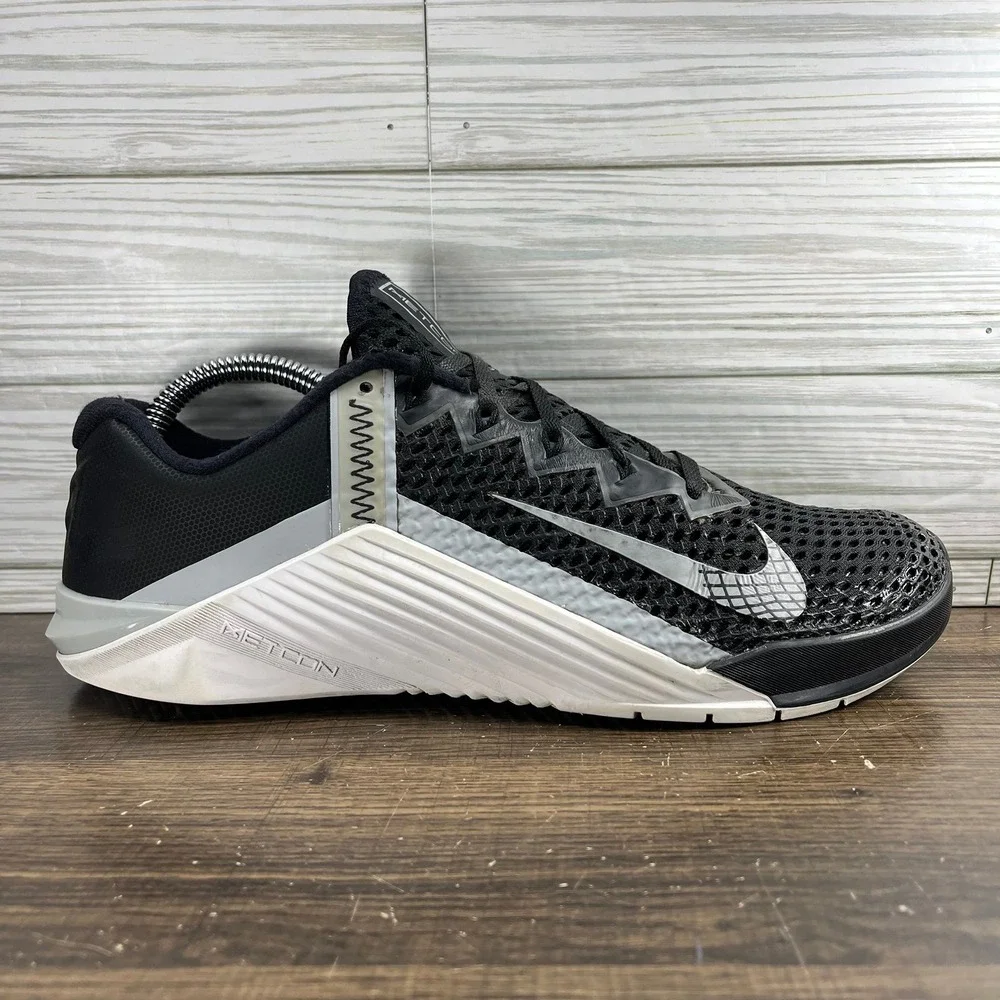Nike Metcon 6 Men's Black White Shoes - Men's Size 8.5